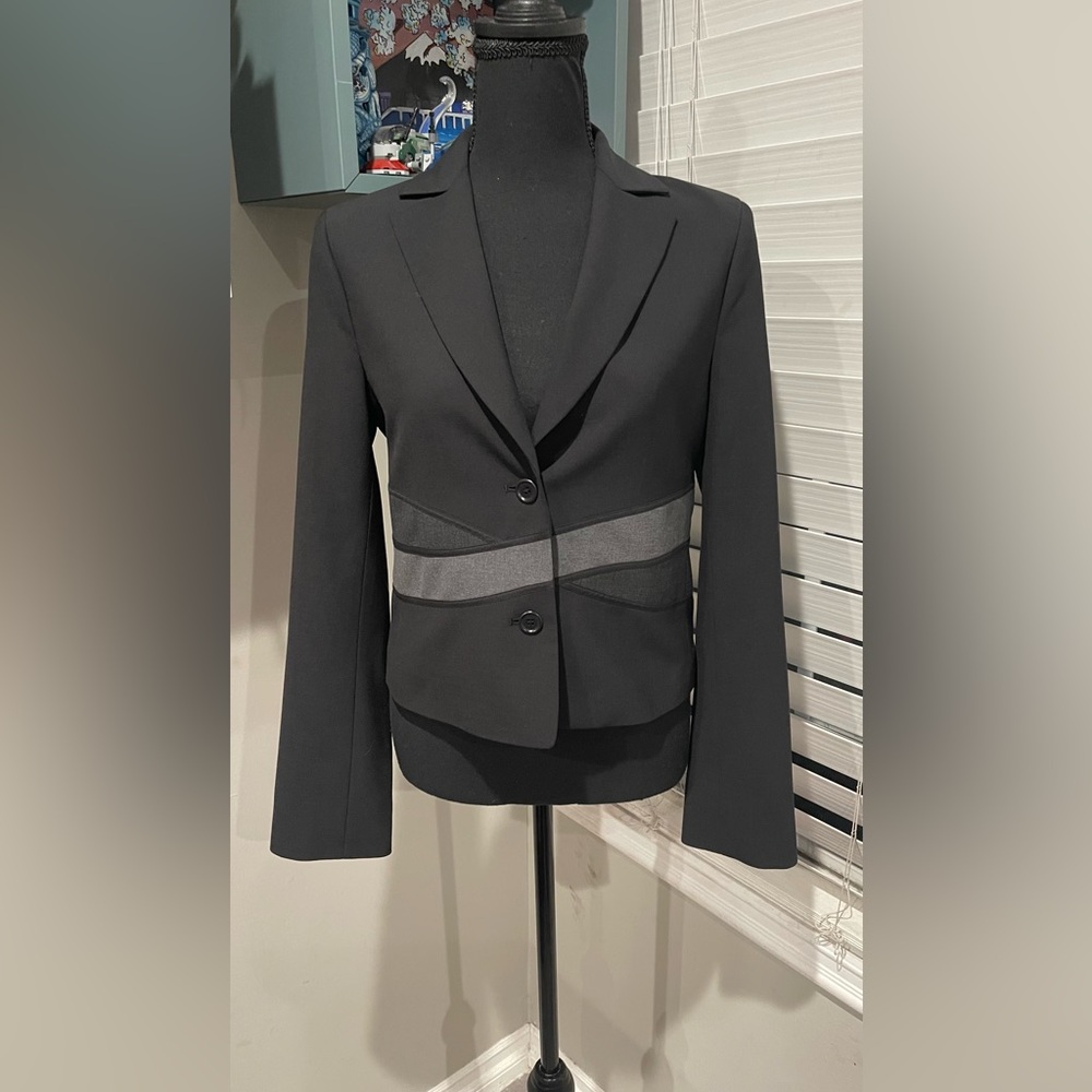BCBG MaxAzria Black With‎ Grey Accent Blazer